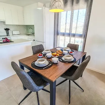 Avanoa - Arenal * カルプ